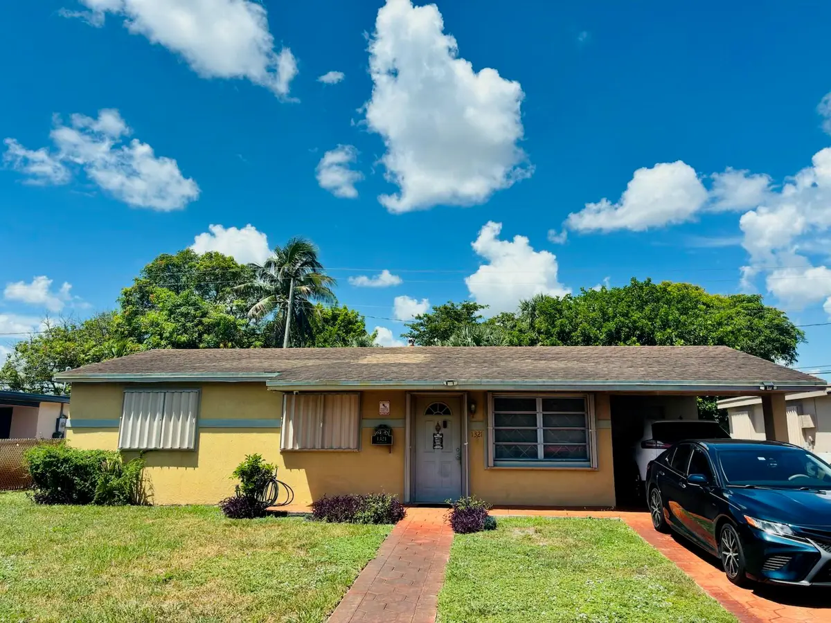 IMG_2646 at 1321 NW 32nd Avenue, Lauderhill