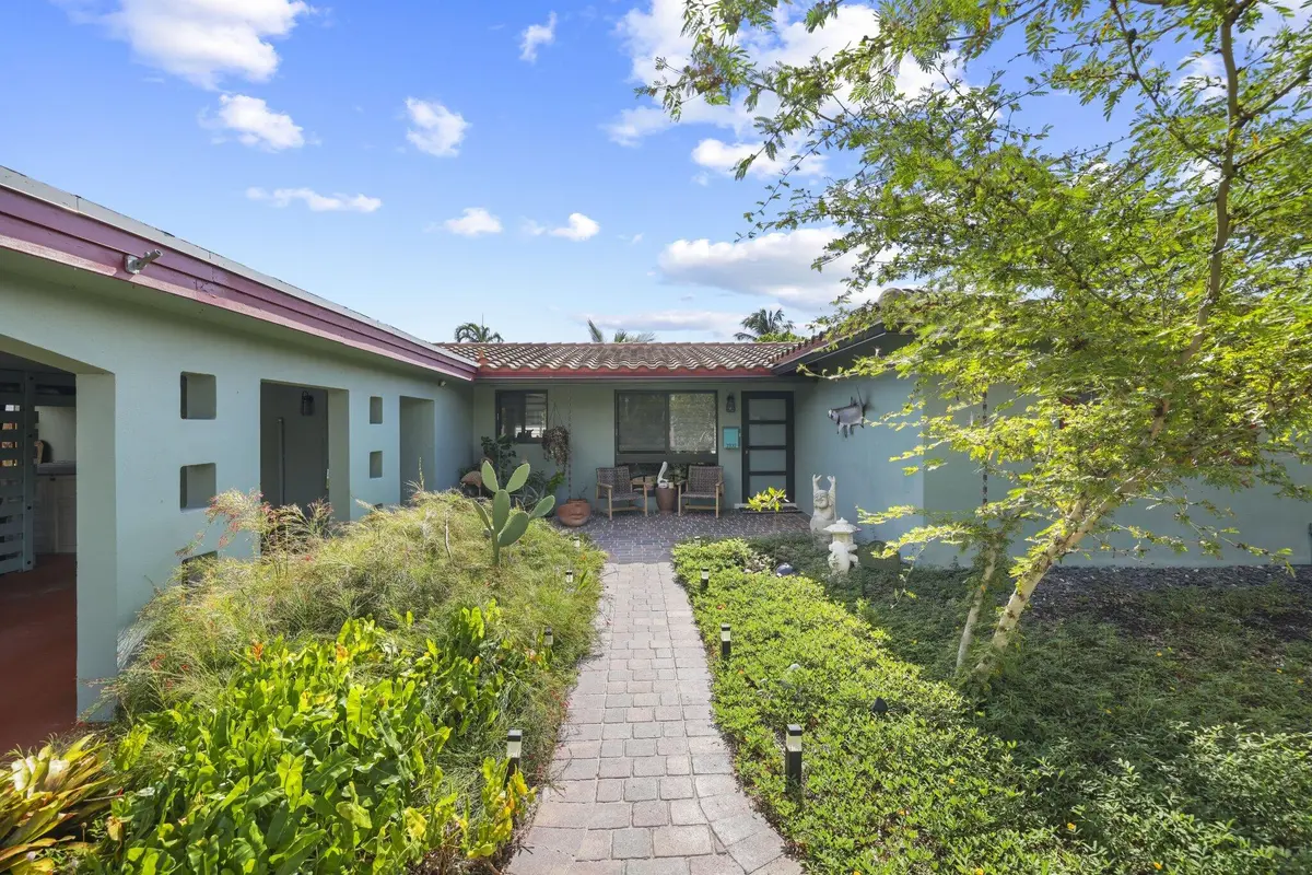 2332 NE 17th Ter - 5.jpg-SMALL at 2332 NE 17th Terrace, Wilton Manors