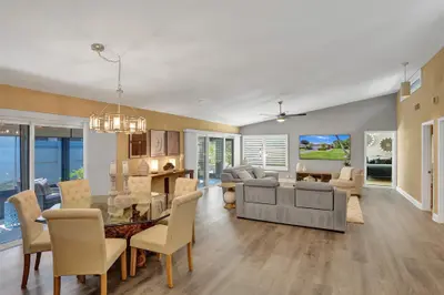 5577 Ainsley Court, Boynton Beach – Single Family Residence for sale