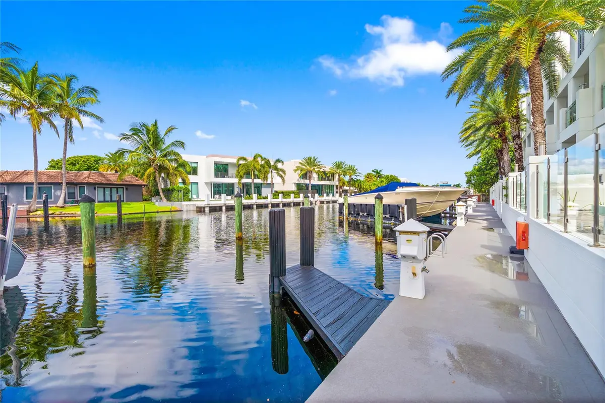 Photo 8 at 221 Shore Court, Lauderdale-By-The-Sea
