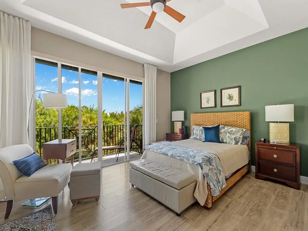 Bedroom at 1640 42nd Square 103, Vero Beach
