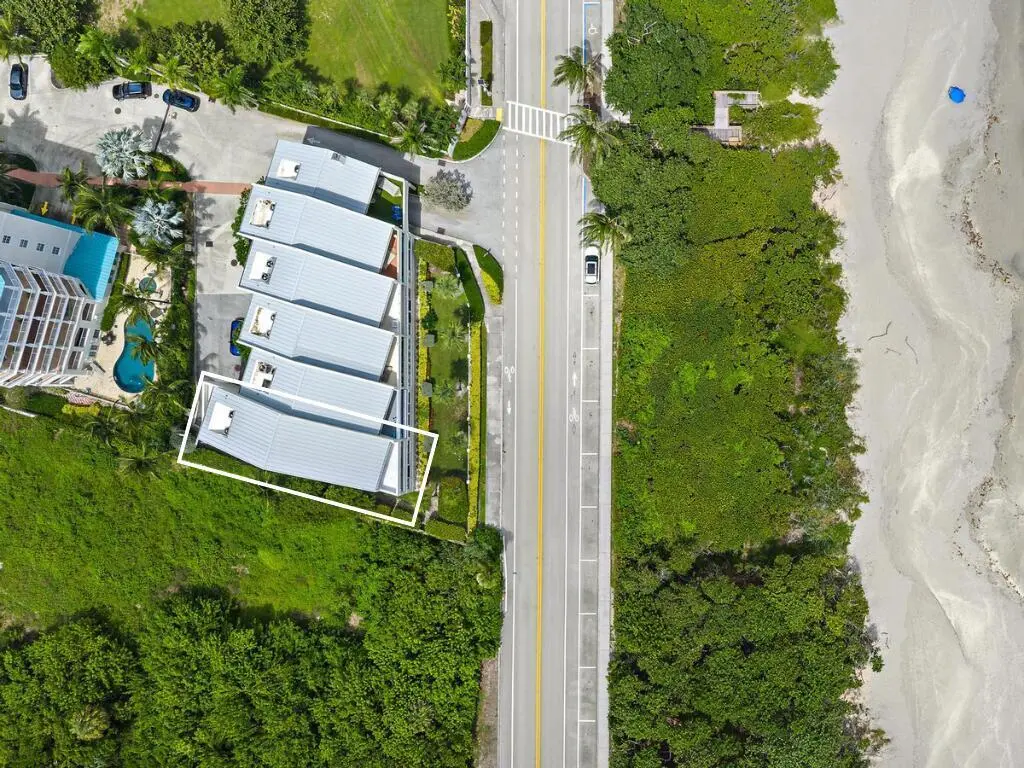Aerial with box around unit at 2050 S HIGHWAY A1A 5, Jupiter
