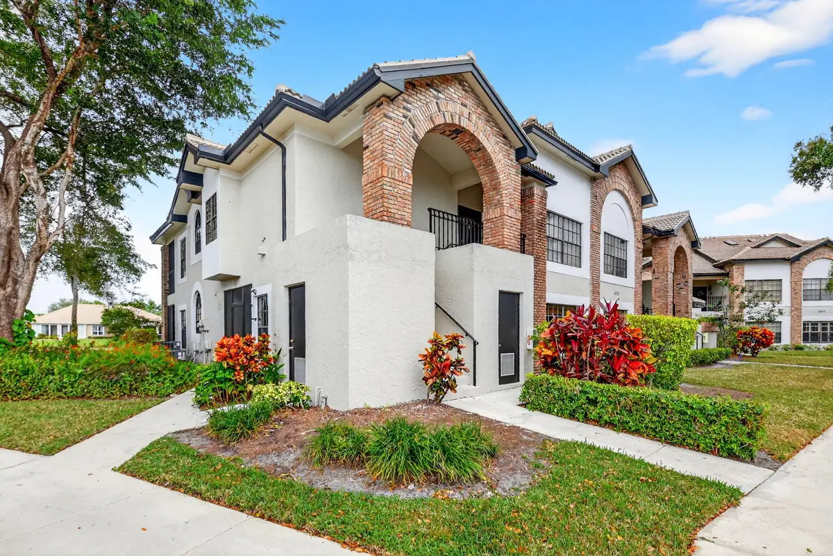 2-web-or-mls-DSC_7882 at 8065 Aberdeen Drive 101, Boynton Beach