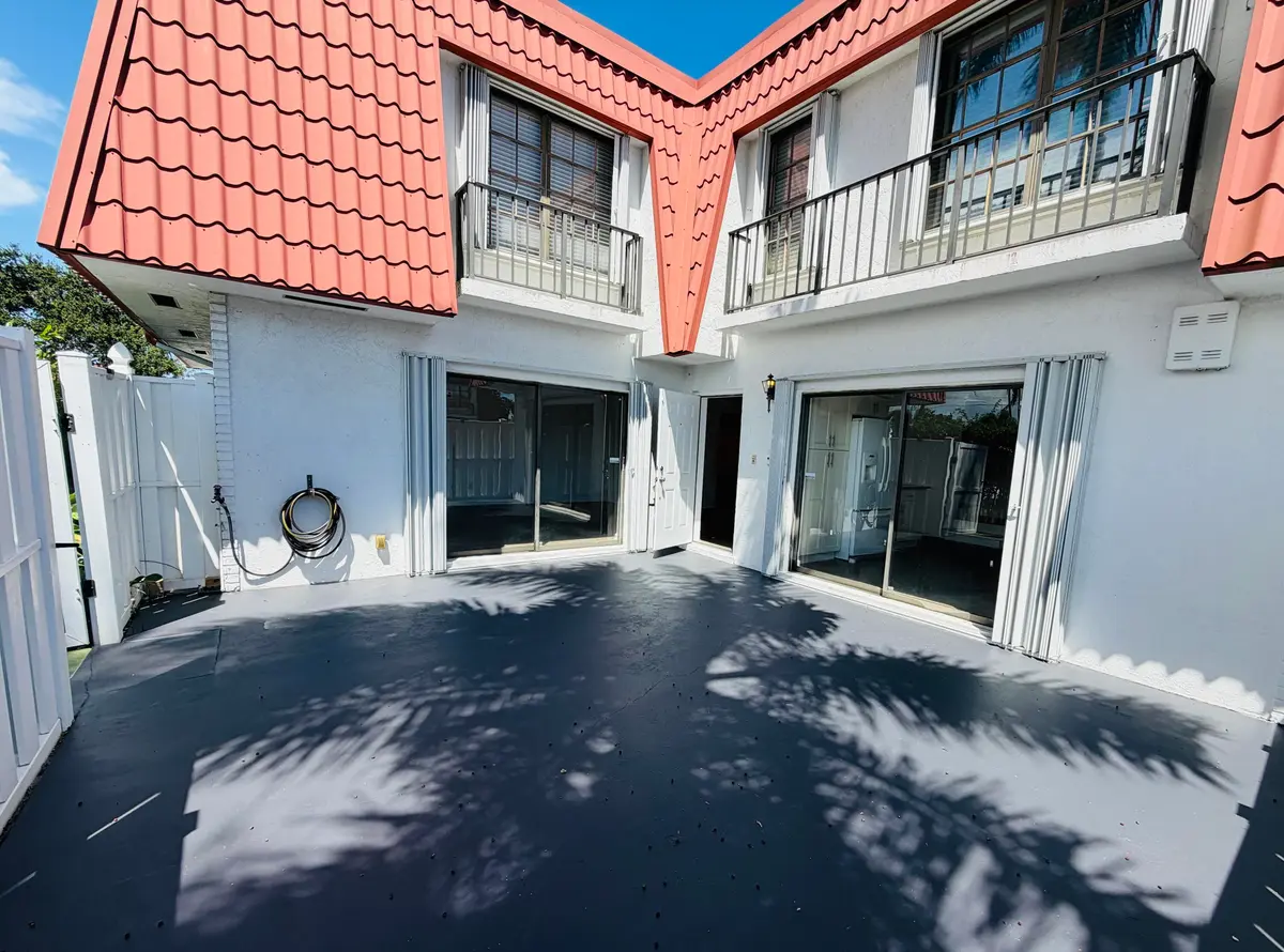 Patio at 1437 PRINCETON Lane, Boynton Beach