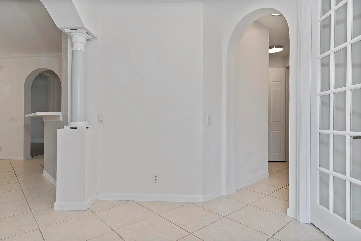 2742 Kinsington - 137 at 2742 Kinsington Circle, Weston