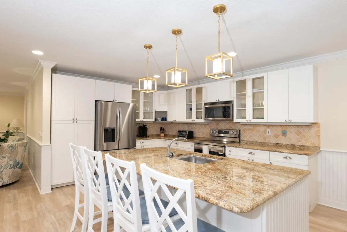 © Clark-2918 SE Fairway West-003 at 2918 SE Fairway, Stuart