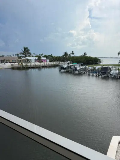 200 N El Mar Drive 205A, Jensen Beach – Condominium for sale