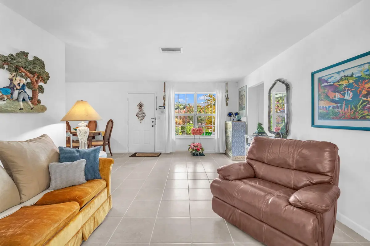 9-web-or-mls-DSC05646 at 8380 NW 28TH Street, Sunrise