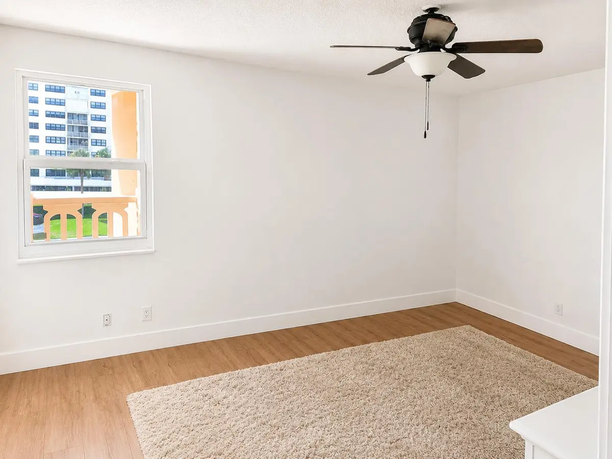 Bedroom at 308 Golfview Road 405, North Palm Beach