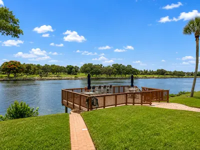 308 Golfview Road 405, North Palm Beach – sold