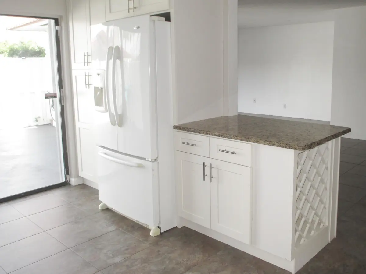 Wine Rack at 1437 PRINCETON Lane, Boynton Beach