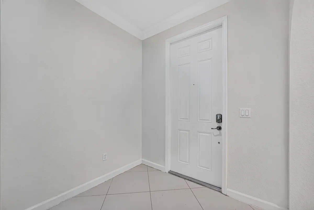 Entrance Foyer at 10306 WELLINGTON PARC Drive, Wellington