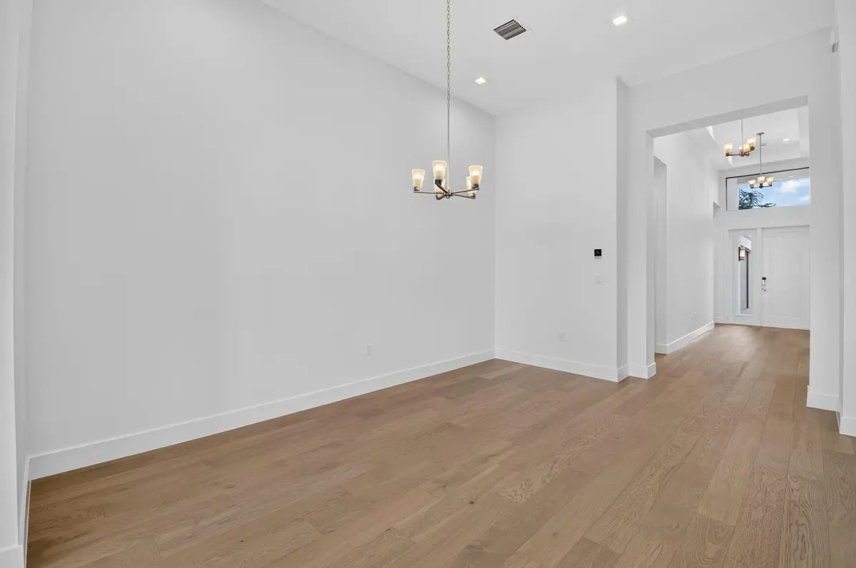 foyer at 9724 JUNIPER BAY Avenue, Boca Raton