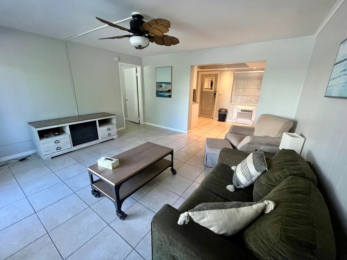 IMG_6603 at 209 SE 6th Street 4, Boynton Beach