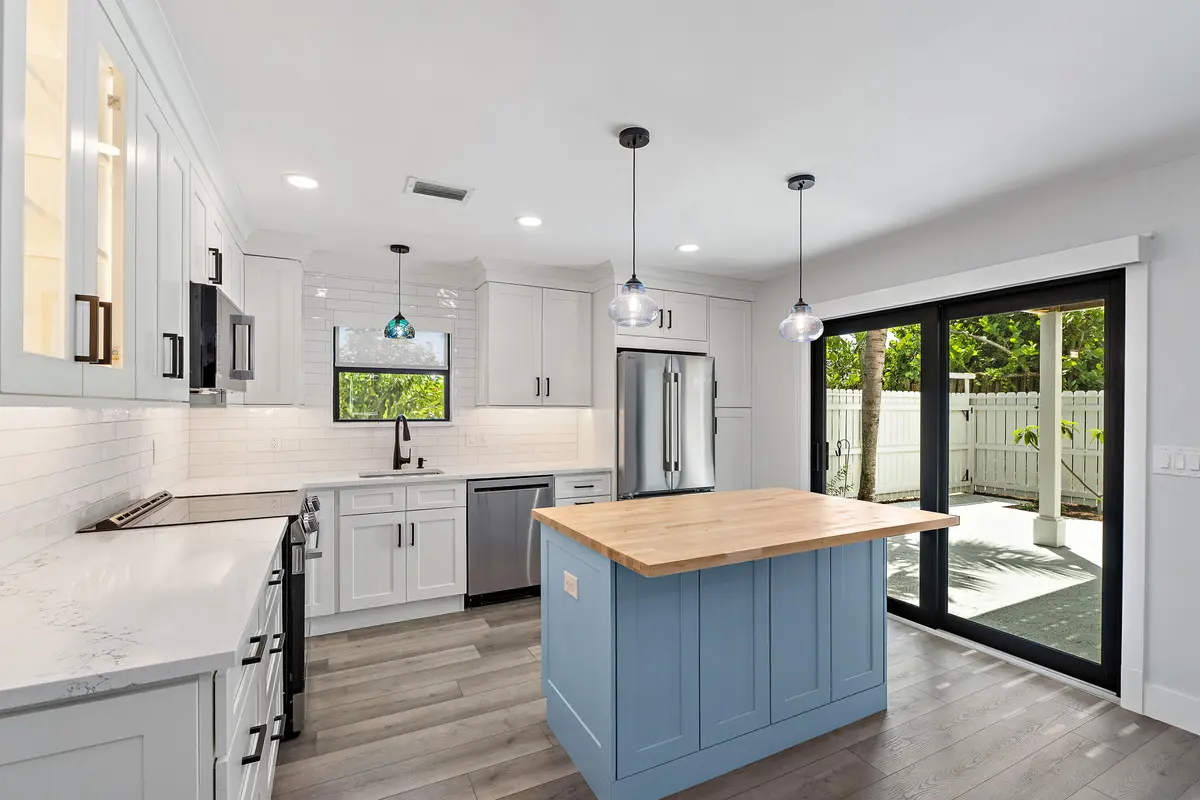 043-141ERiversideDr-A6-Jupiter-FULL at 141 E Riverside Drive 6A, Jupiter