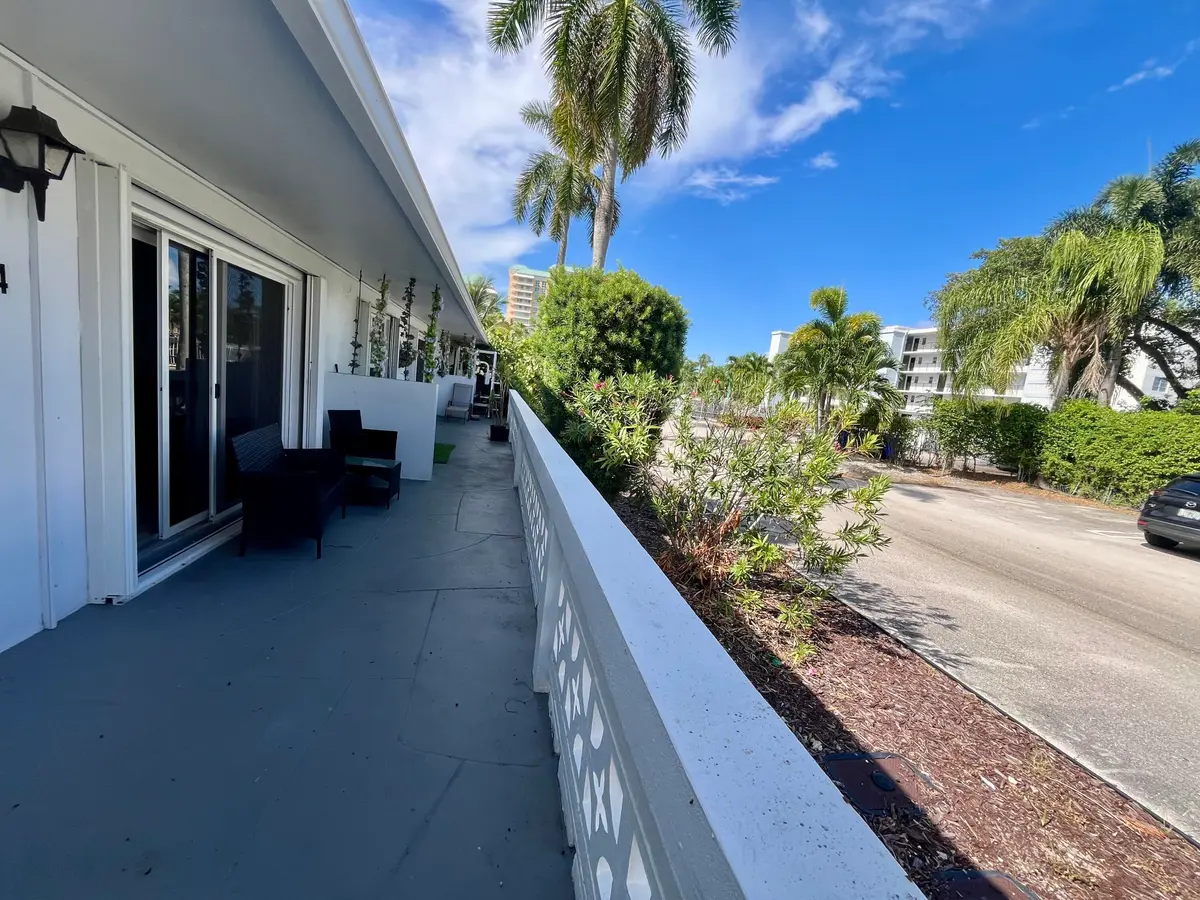 image5 (4) at 209 SE 6th Street 4, Boynton Beach