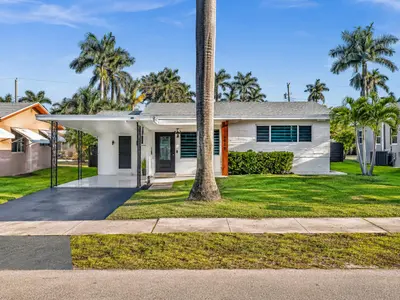 1515 ARTHUR Street, Hollywood – Single Family Residence for sale