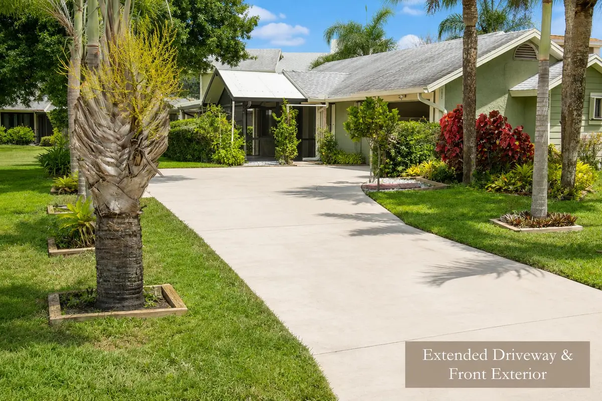Extended Driveway Colchester at 1417 SE COLCHESTER Circle, Port St. Lucie