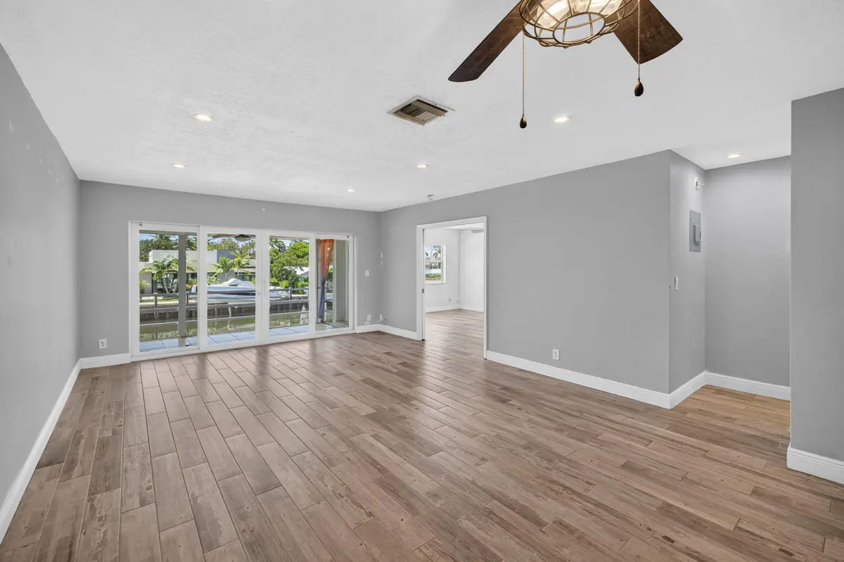 Living Room at 2820 NE 30th Street 9, Fort Lauderdale
