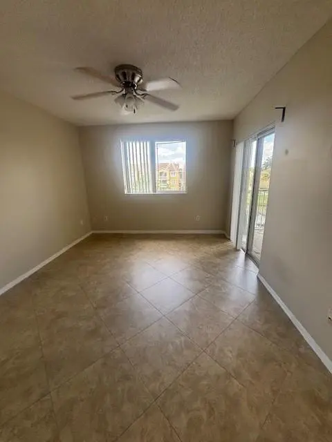 Photo 7 at 2620 S University Drive Apt 306, Davie