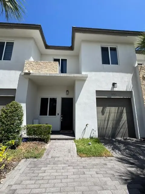 IMG_4242 at 551 PIONEER Way, Royal Palm Beach