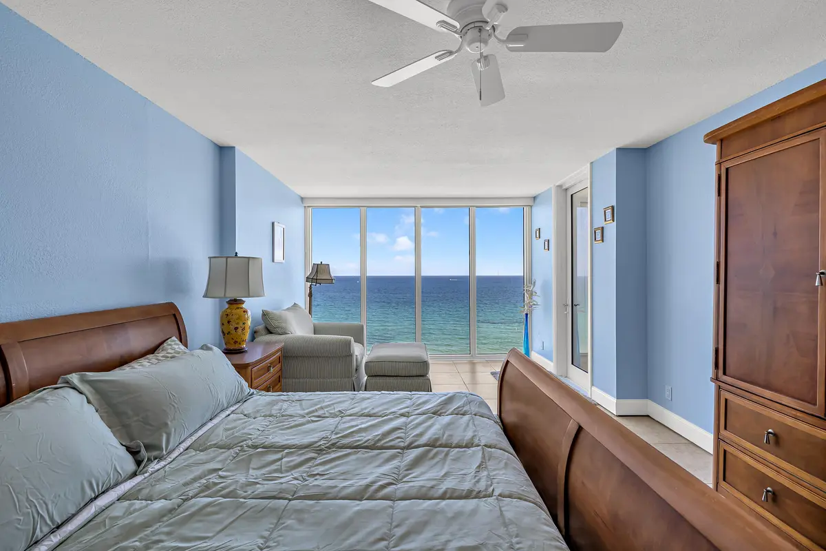 AB-76 at 3000 S OCEAN Boulevard 1106, Boca Raton