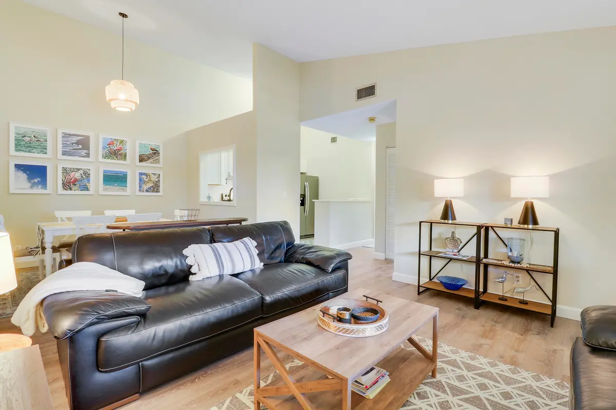 House3-12 at 6414 CHASEWOOD Drive F, Jupiter