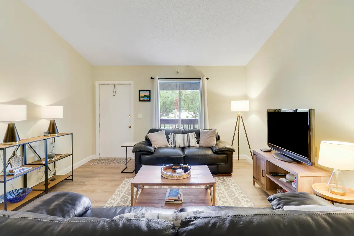 House3-17 at 6414 CHASEWOOD Drive F, Jupiter