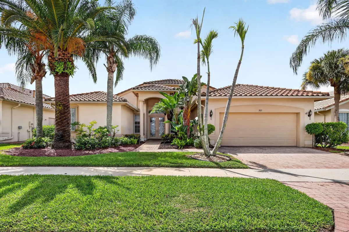 1-web-or-mls-5P1A1933 at 303 NW BAYSIDE Court, Port St. Lucie
