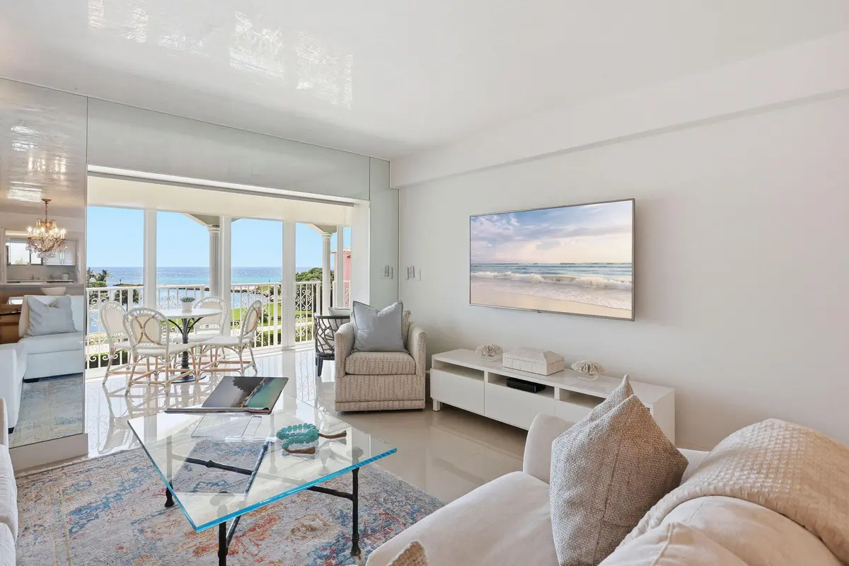 Living Room at 1040 BANYAN Road 504C, Boca Raton
