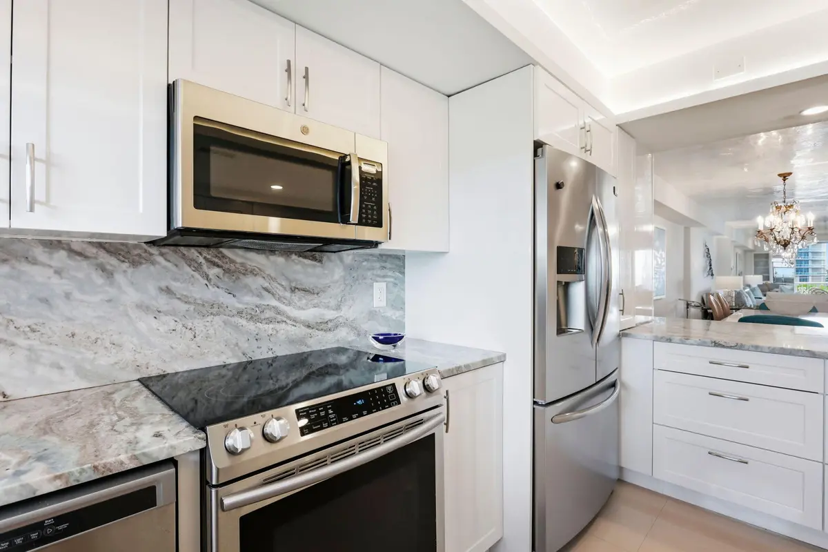 Kitchen at 1040 BANYAN Road 504C, Boca Raton