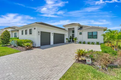 11416 SW PIETRA Way, Port St. Lucie – Single Family Residence for sale