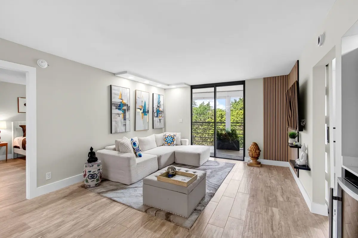 FURNISHED at 6461 NW 2nd Avenue 505, Boca Raton