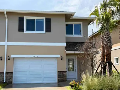 1858 Joyful Circle, Fort Pierce – Townhouse for sale