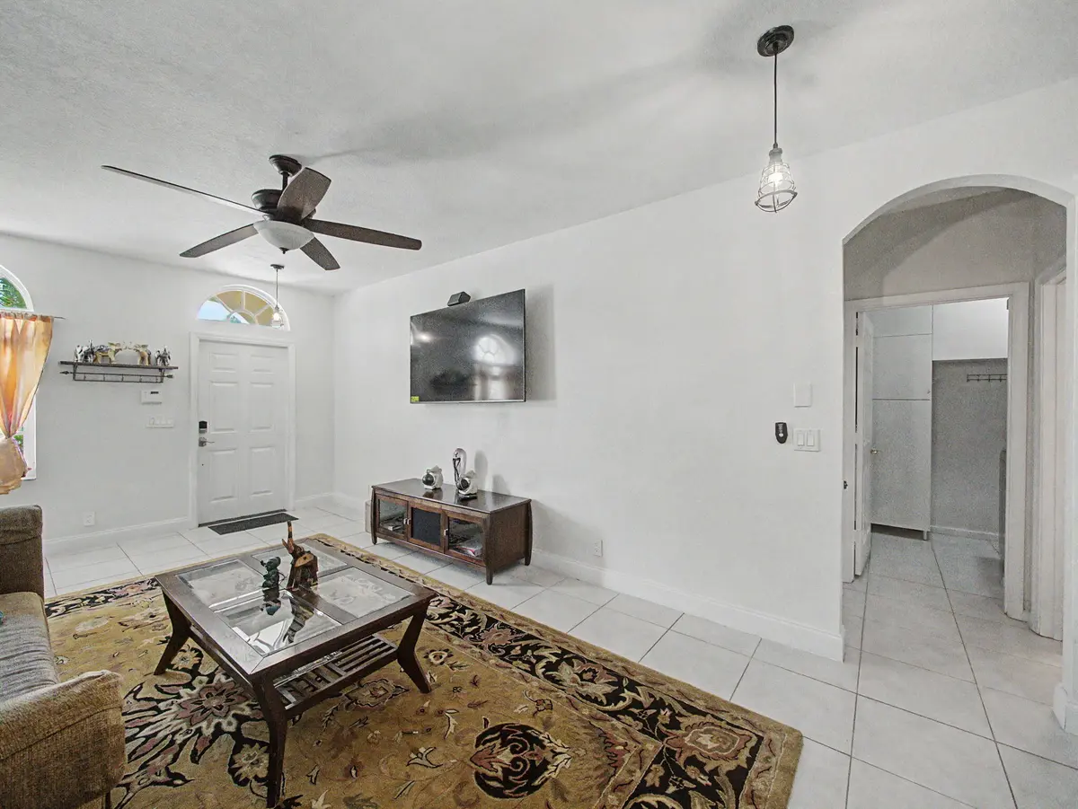 7-web-or-mls-006 at 206 Birch Street, Boynton Beach