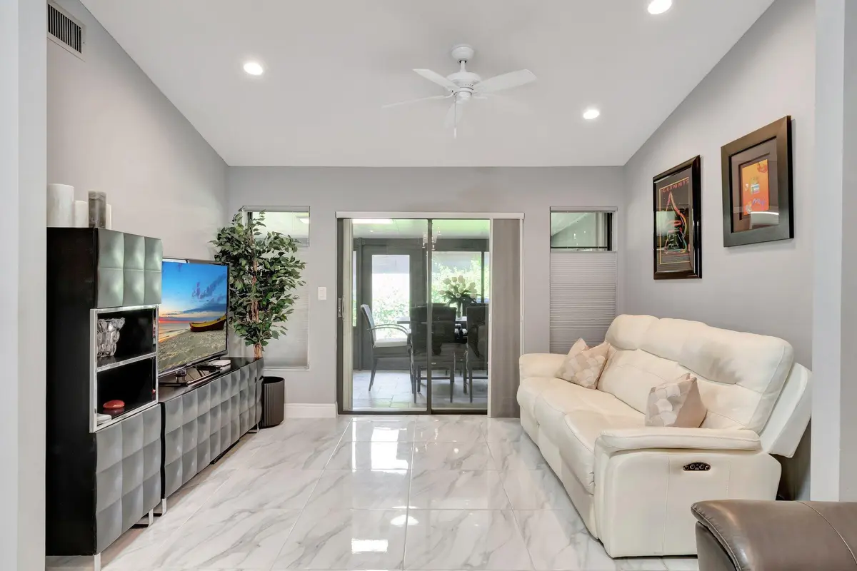 DEN at 10927 DOLPHIN PALM Court A, Boynton Beach