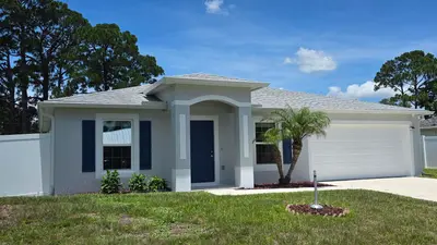 2135 19TH Avenue, Vero Beach – Single Family Residence for rent
