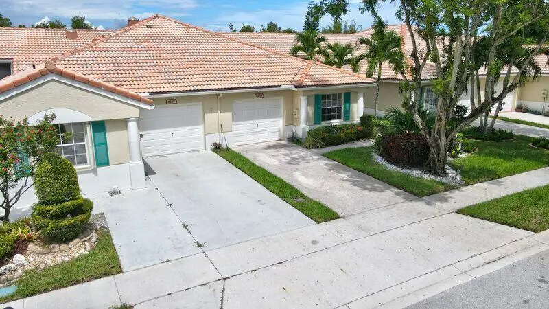 7ec1fa96-5e84-40c3-a242-c24e9596c32d at 6183 FLORAL LAKES Drive, Delray Beach