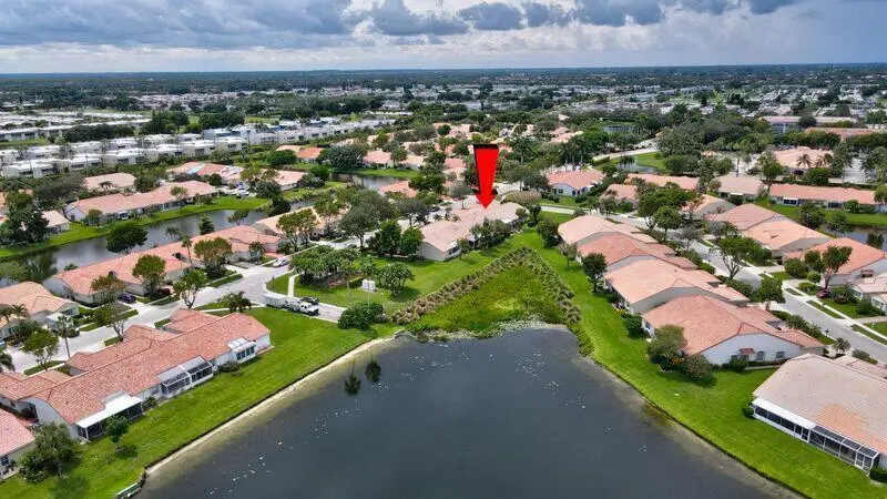 b7aee4e3-19ac-4a23-bbbd-1b649afb8501 at 6183 FLORAL LAKES Drive, Delray Beach