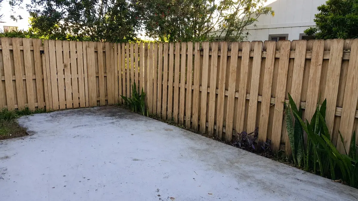 11868 fence at 11868 STURBRIDGE Lane, Wellington