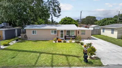 5900 Atlanta Street, Hollywood – sold