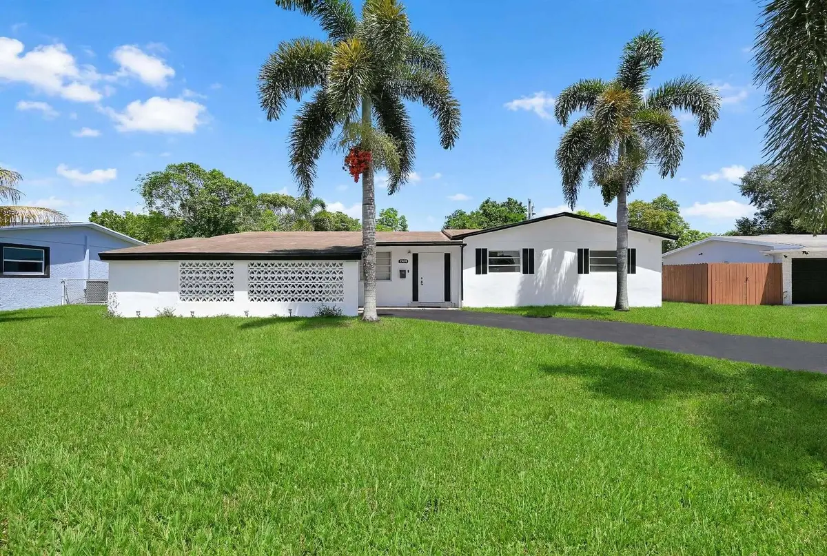 Welcome Home at 4723 NW 4TH Street, Plantation