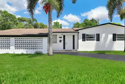 4723 NW 4TH Street, Plantation – sold