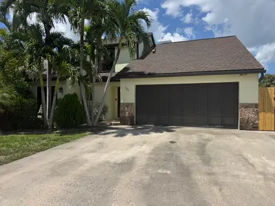 121 BEAUMONT Lane, Palm Beach Gardens – Single Family Residence for rent
