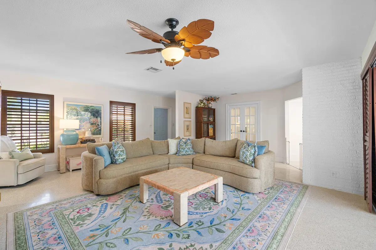 021-943Southwest5thStreet-BocaRaton-FL-3 at 943 SW 5th Street, Boca Raton