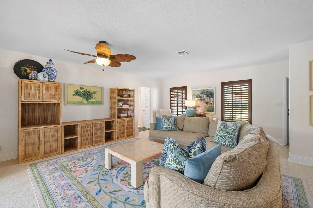 022-943Southwest5thStreet-BocaRaton-FL-3 at 943 SW 5th Street, Boca Raton