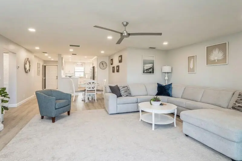 Living Room at 200 INTRACOASTAL Place 305, Jupiter