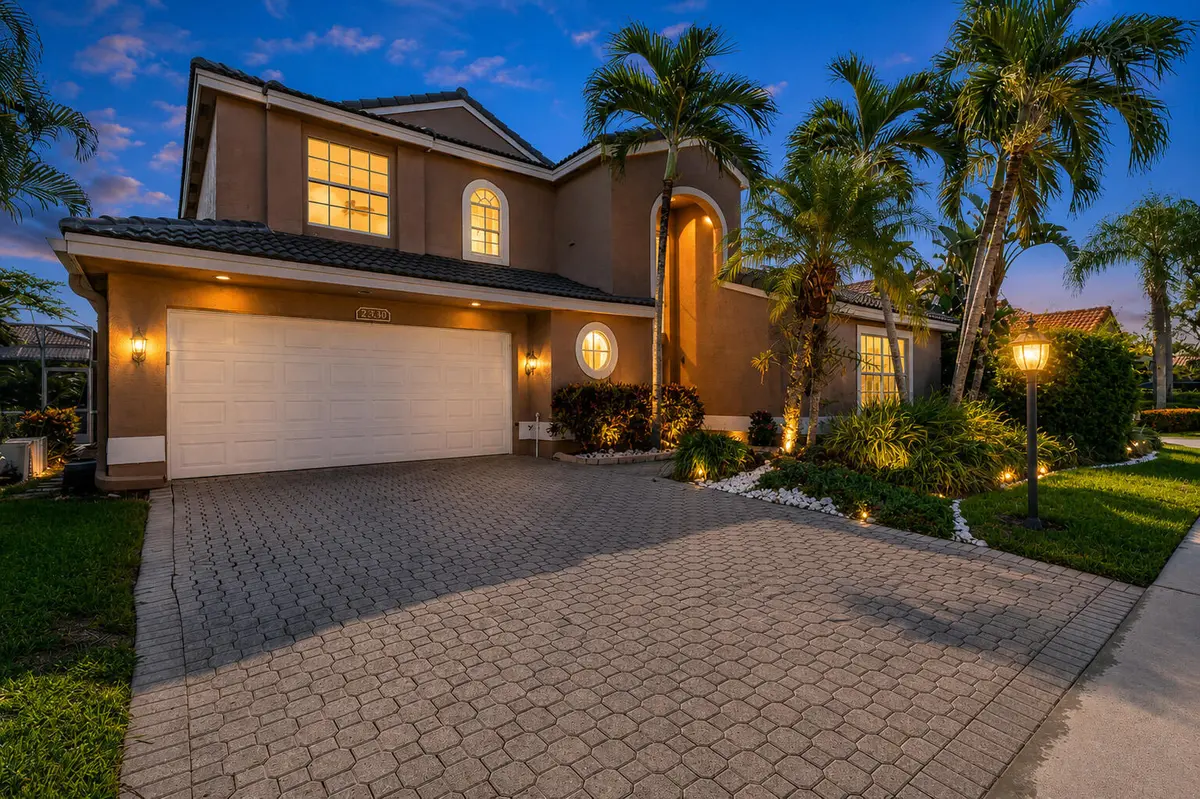 1s at 23330 Torre Circle, Boca Raton
