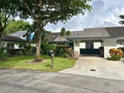 10058 LAURELWOOD Place, Boynton Beach – Villa for rent