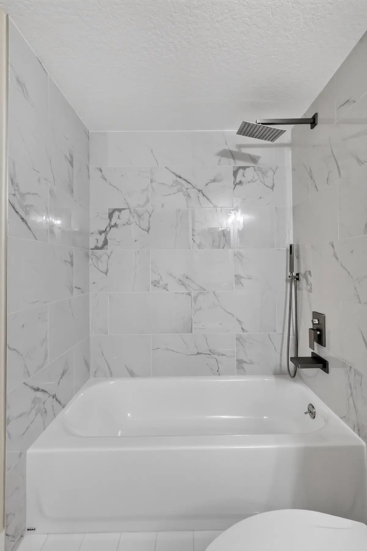 _14A5092 at 4271 SAN MARINO Boulevard 201, West Palm Beach